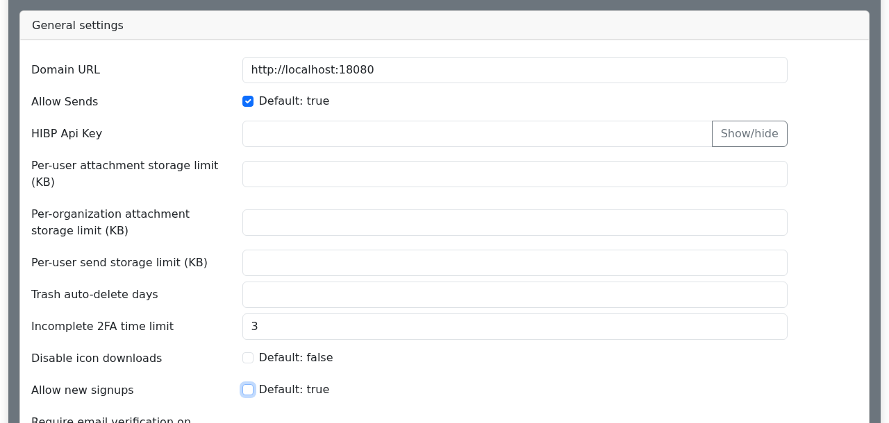 Opzione Allow new signups nelle General settings di Vaultwarden